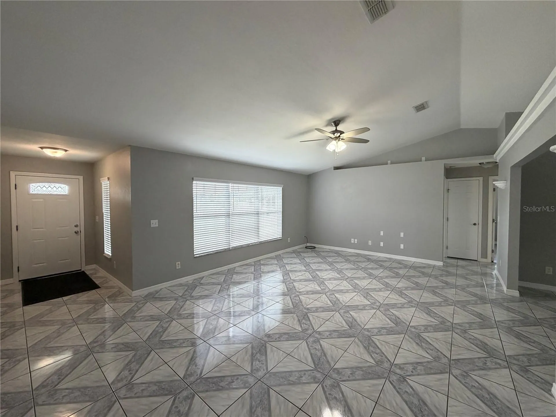 7750 SE 150 Avenue Morriston FL 32668