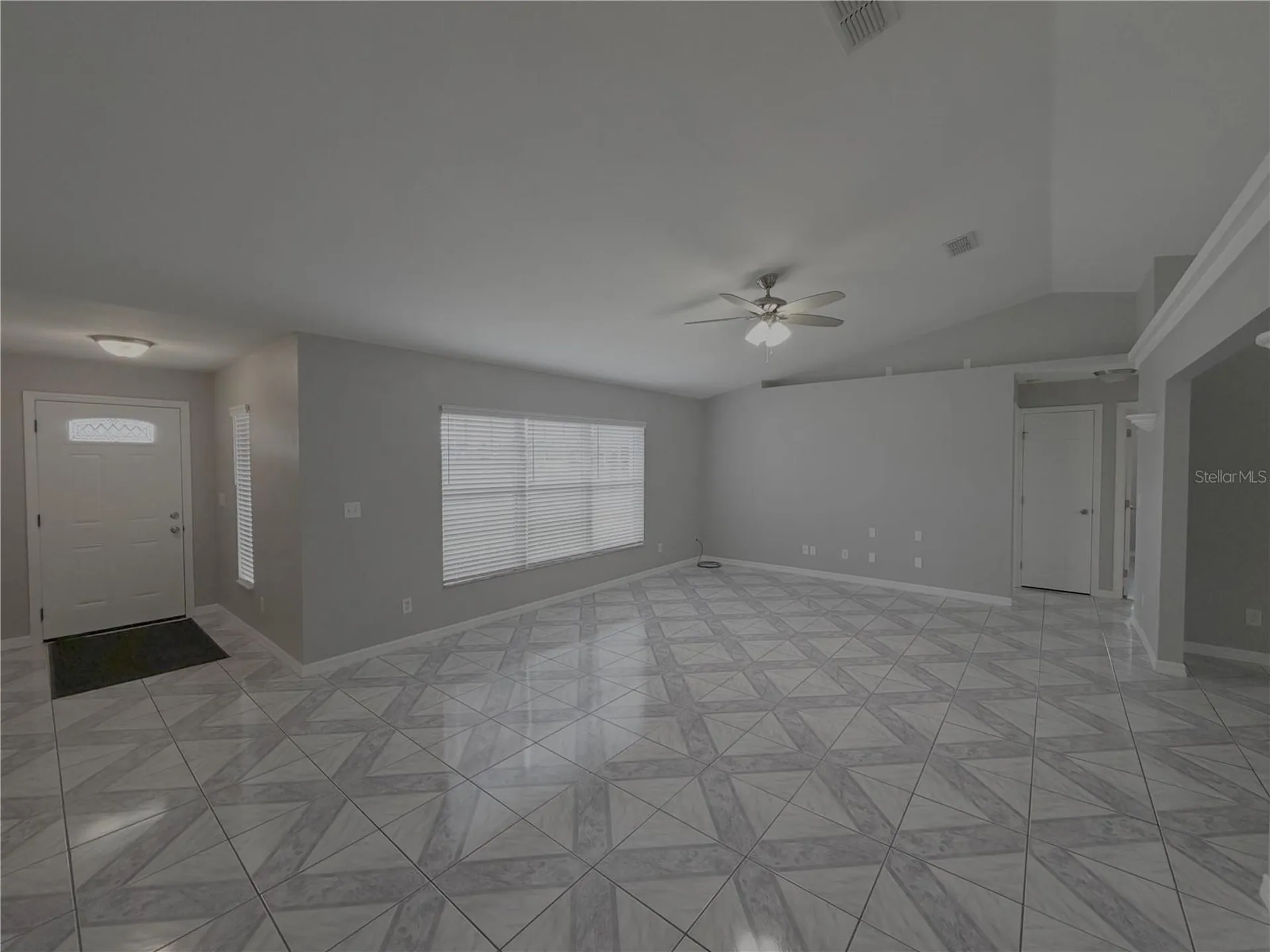 7750 SE 150 Avenue Morriston FL 32668