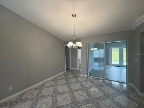 7750 SE 150 Avenue Morriston FL 32668