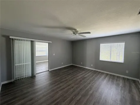 7750 SE 150 Avenue Morriston FL 32668