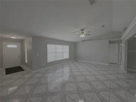 7750 SE 150 Avenue Morriston FL 32668