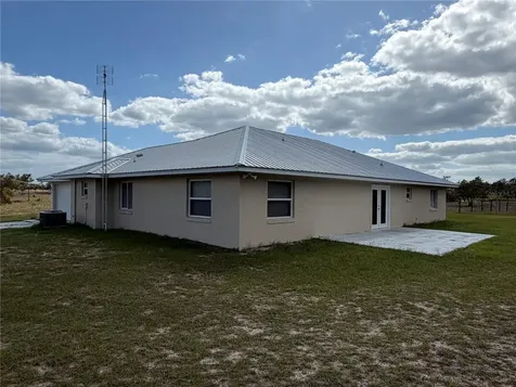 7750 SE 150 Avenue Morriston FL 32668