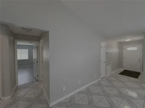 7750 SE 150 Avenue Morriston FL 32668
