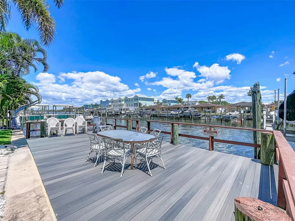 2687 Woodette Drive Dunedin FL 34698