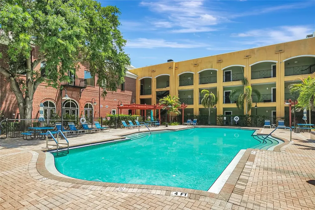 1810 E Palm Avenue Tampa FL 33605