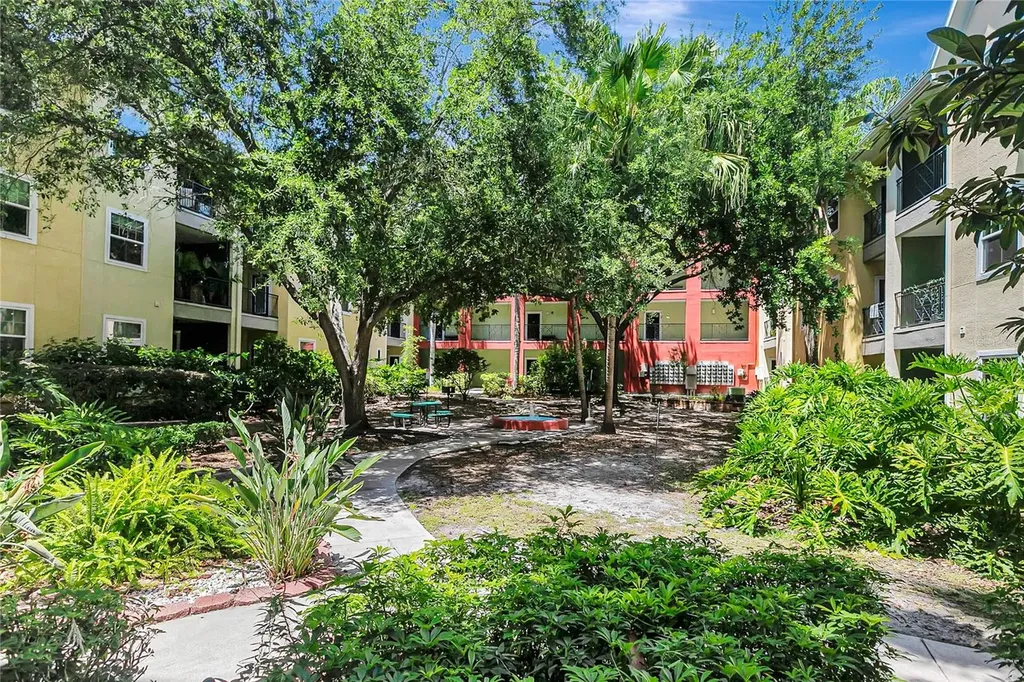 1810 E Palm Avenue Tampa FL 33605
