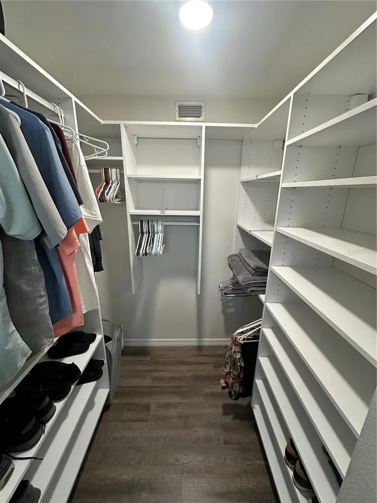 619 Spring Lakes Boulevard Bradenton FL 34210
