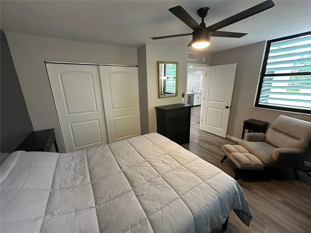 619 Spring Lakes Boulevard Bradenton FL 34210