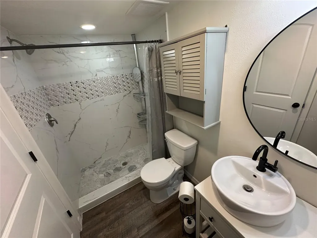 619 Spring Lakes Boulevard Bradenton FL 34210