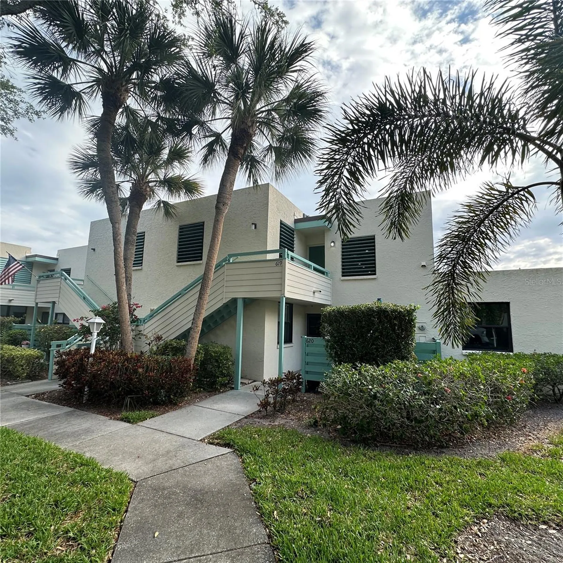 619 Spring Lakes Boulevard Bradenton FL 34210