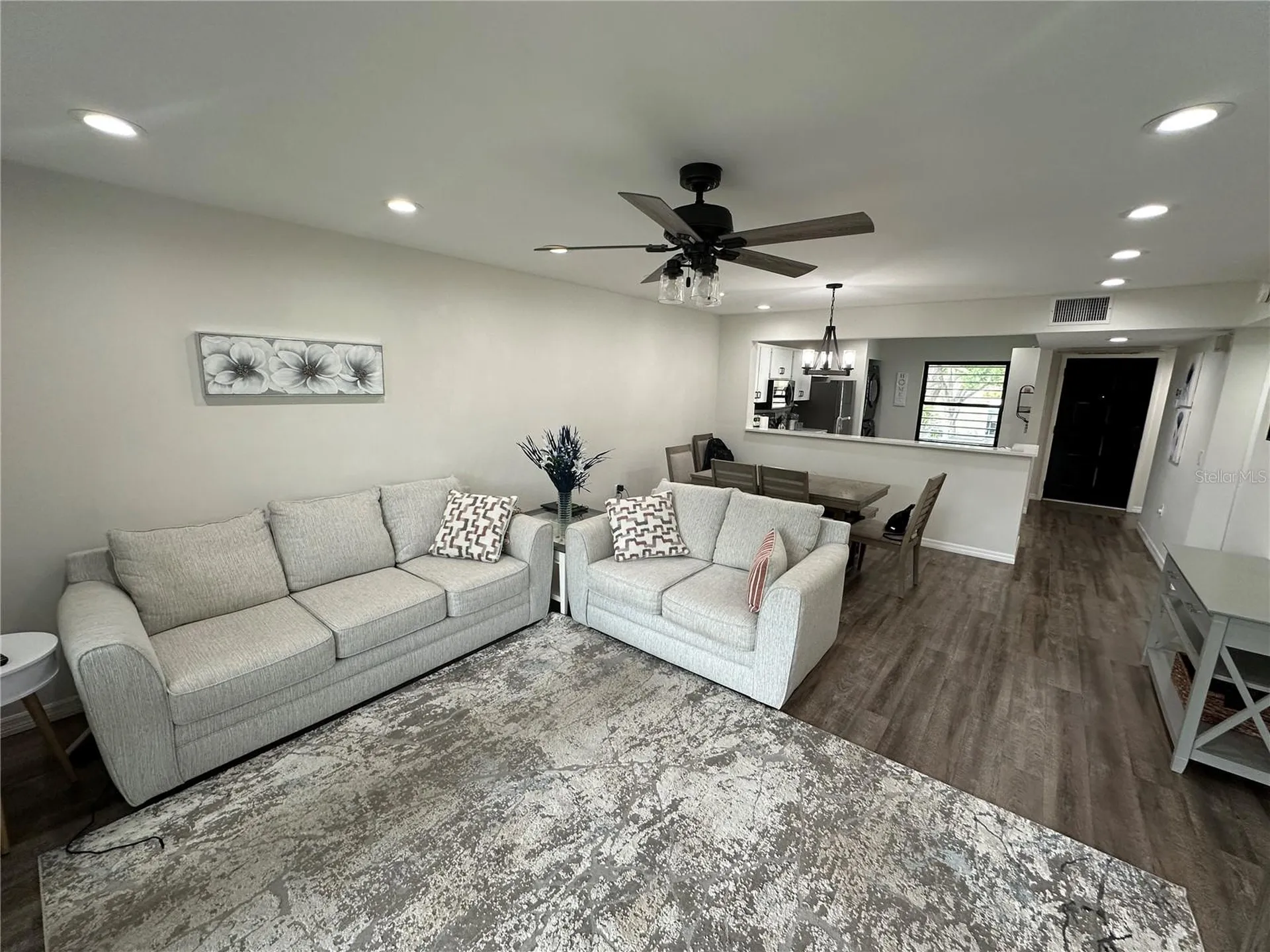 619 Spring Lakes Boulevard Bradenton FL 34210