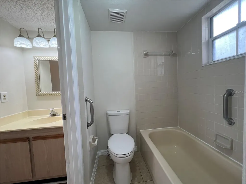 4838 Normandy Orlando FL 32811