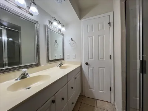 4838 Normandy Orlando FL 32811