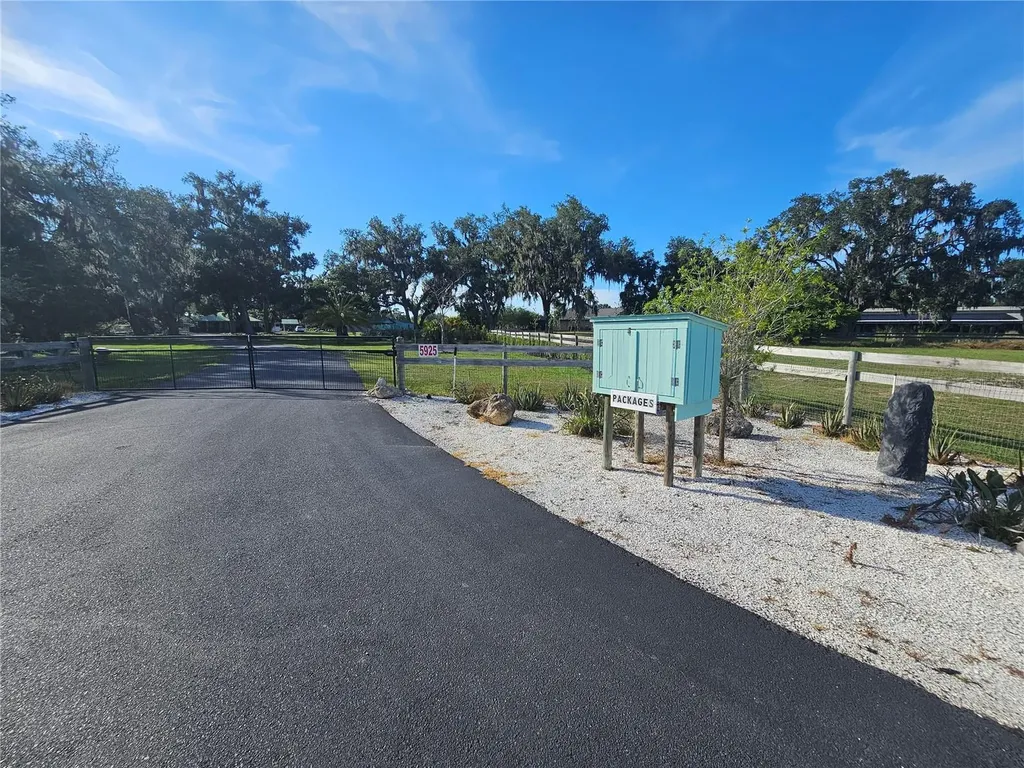 5925 Spencer Parrish Road Parrish FL 34219