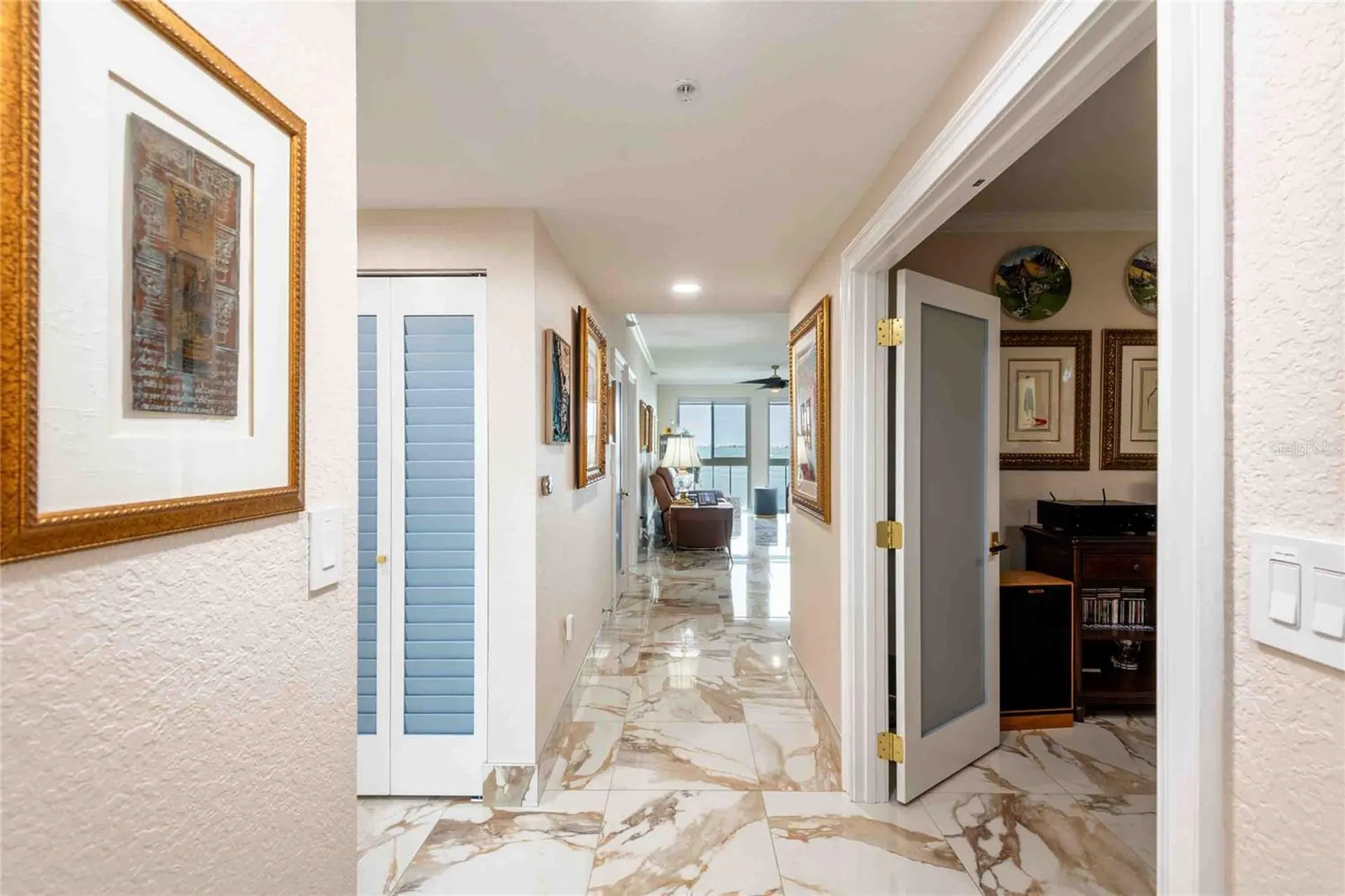4737 Dolphin Cay Lane S St Petersburg FL 33711