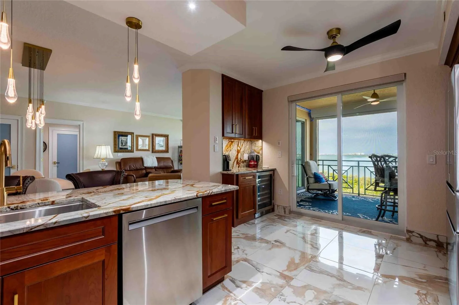4737 Dolphin Cay Lane S St Petersburg FL 33711