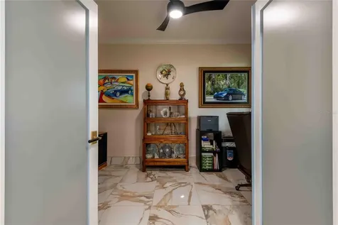 4737 Dolphin Cay Lane S St Petersburg FL 33711