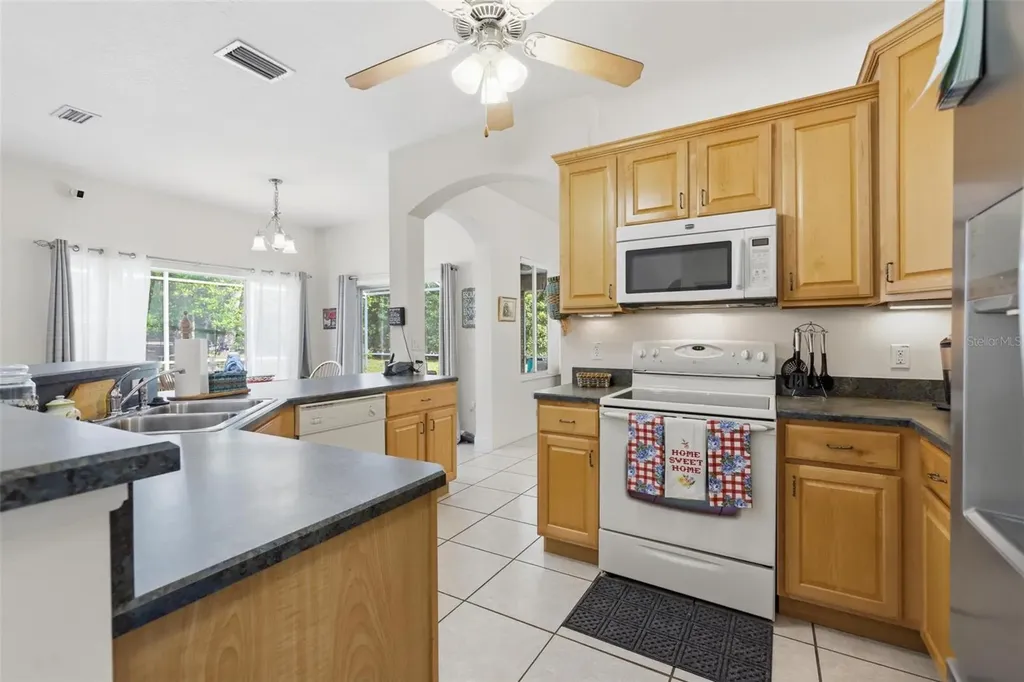1661 Wondering Oak Lane Deland FL 32720