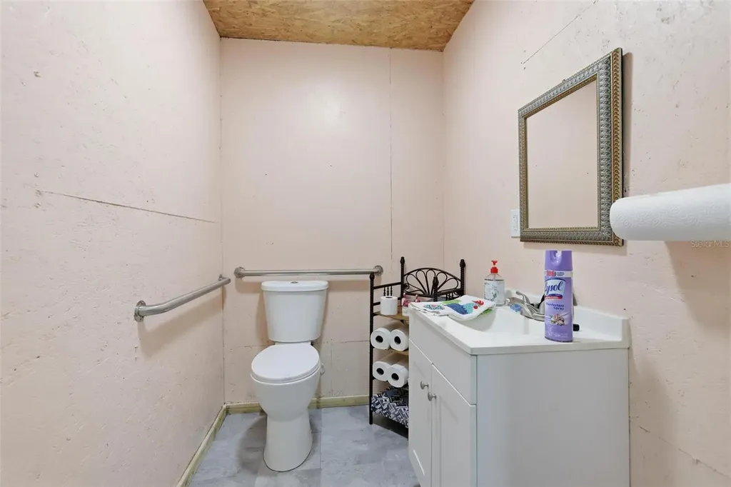 1661 Wondering Oak Lane Deland FL 32720
