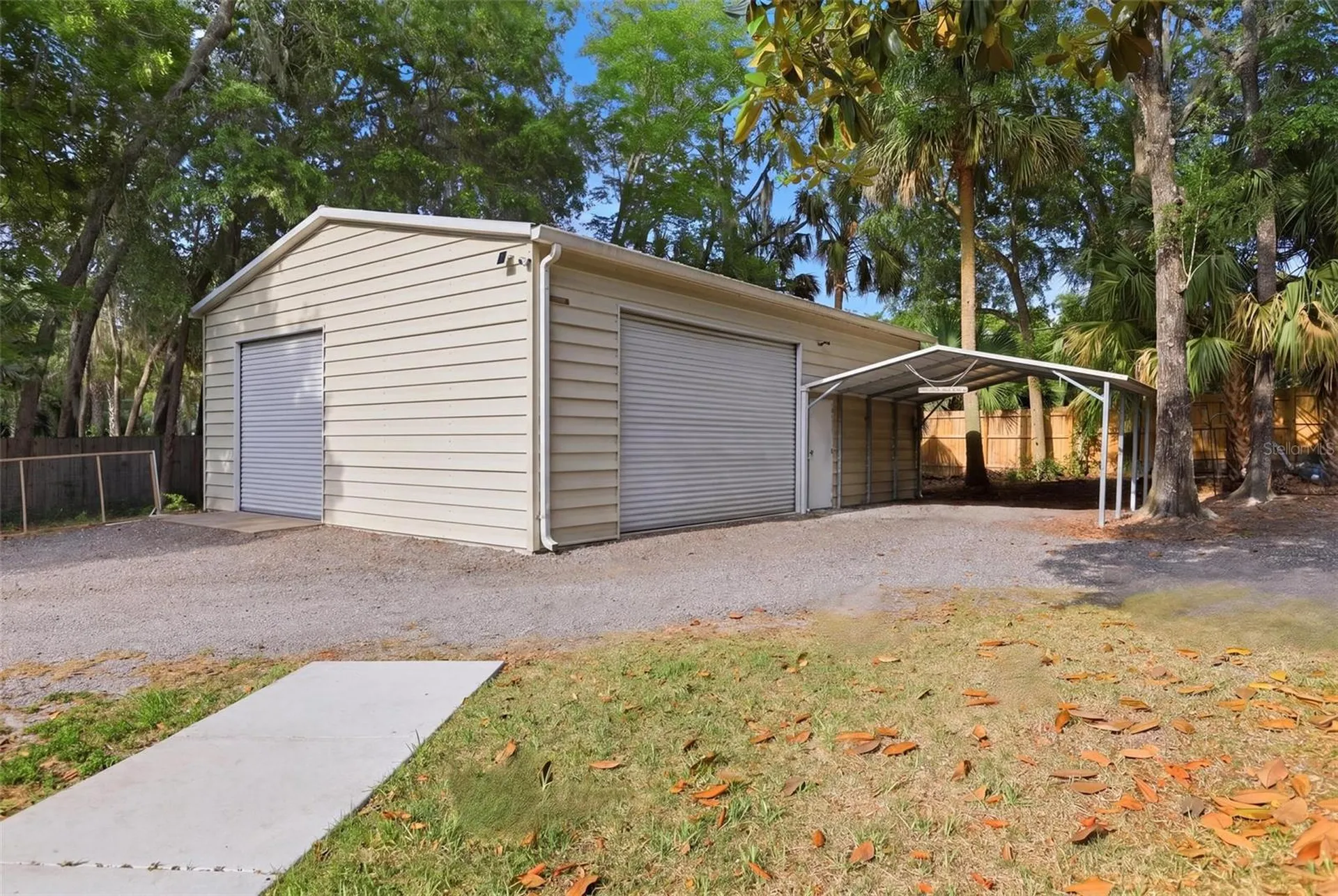 1661 Wondering Oak Lane Deland FL 32720