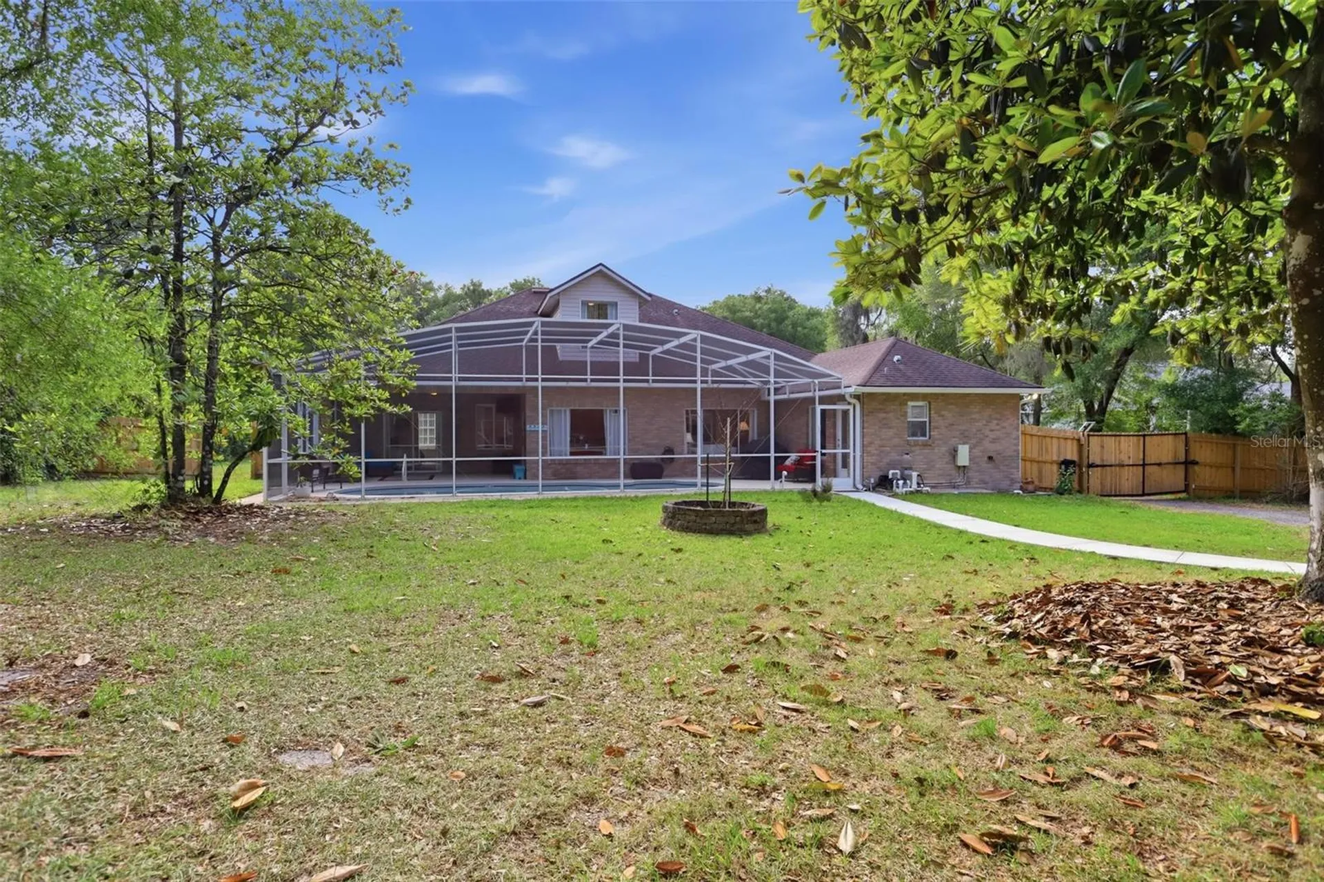 1661 Wondering Oak Lane Deland FL 32720