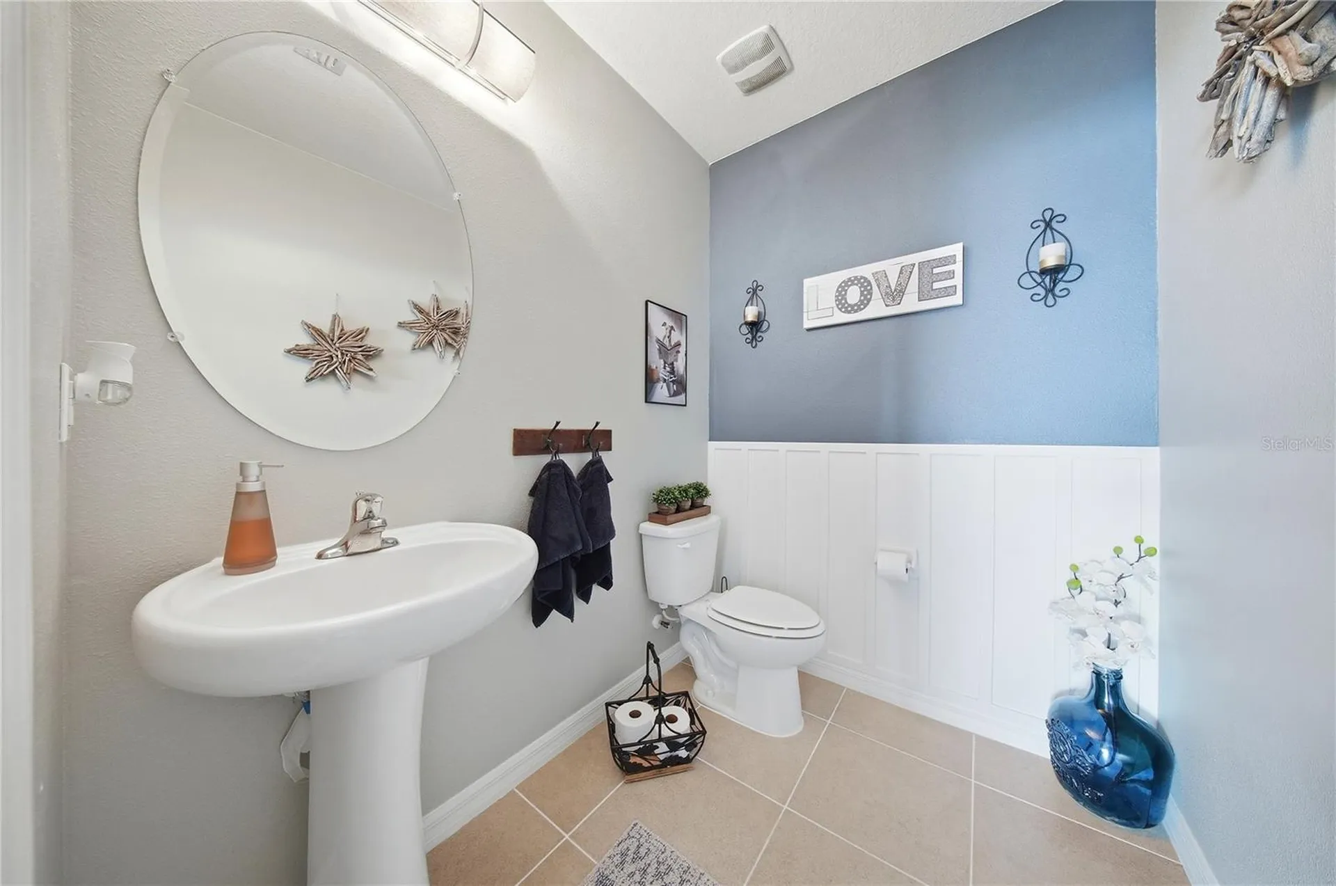 10101 Mangrove Well Road Ruskin FL 33573