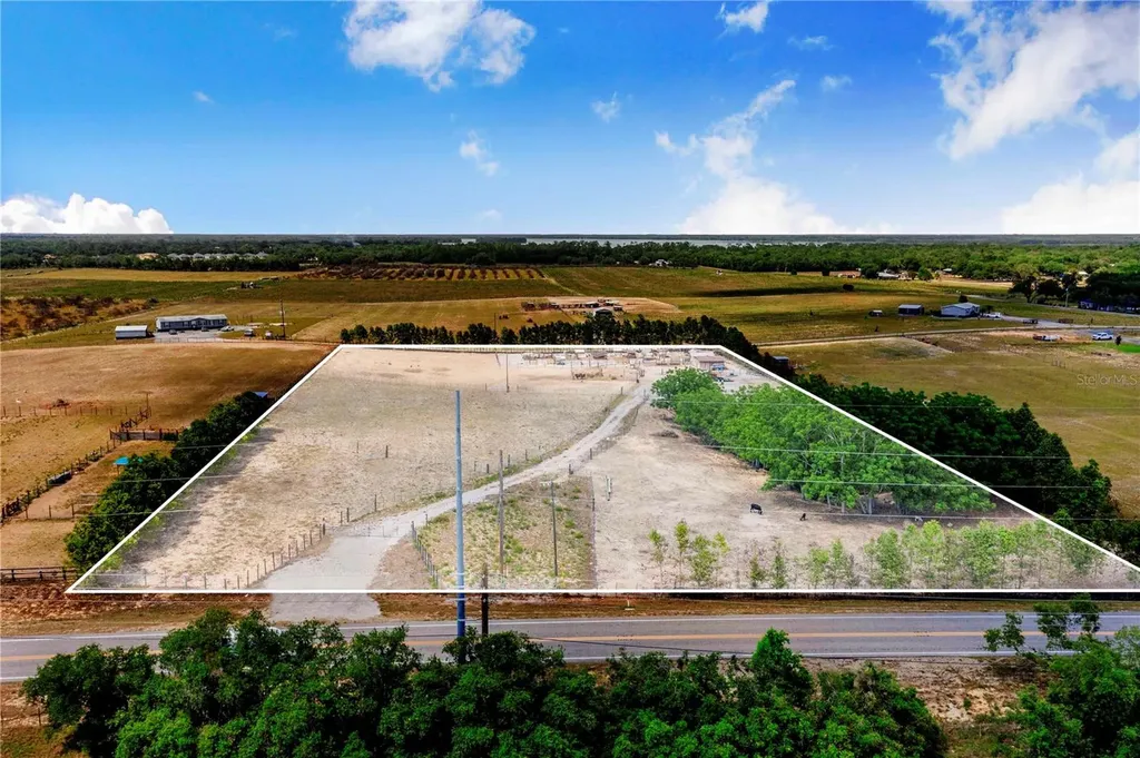 Lake Hatchineha Road Haines City FL 33844