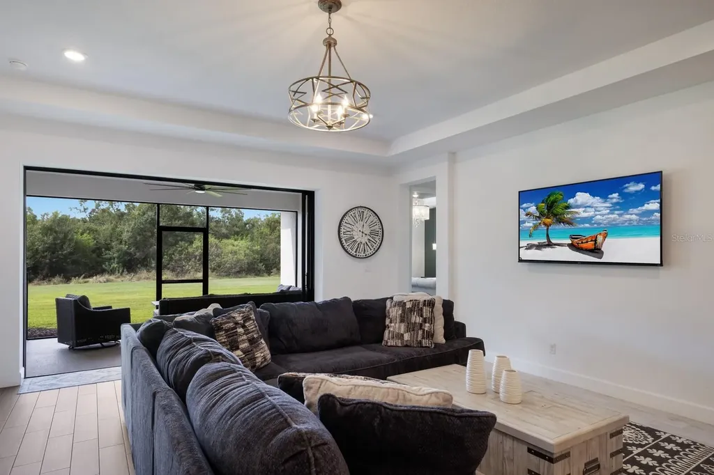 4528 Pond Brook Court Bradenton FL 34211