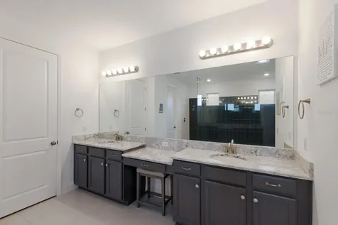 4528 Pond Brook Court Bradenton FL 34211