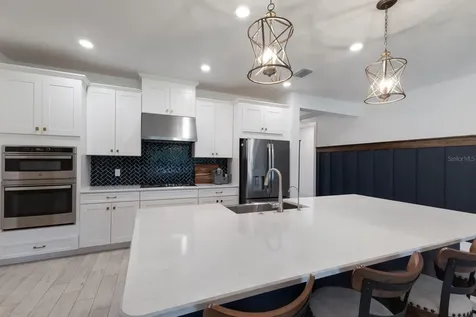 4528 Pond Brook Court Bradenton FL 34211