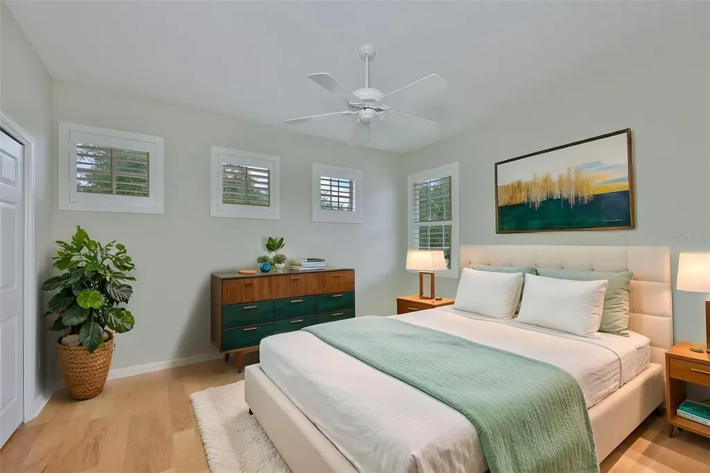 1368 Emerald Dunes Drive Sun City Center FL 33573