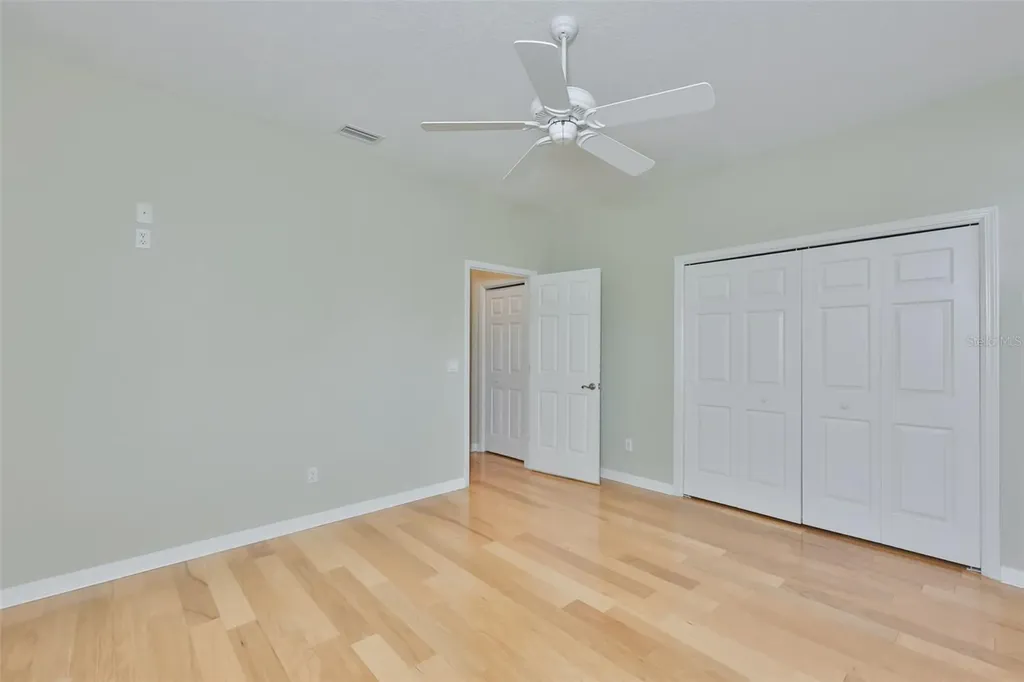 1368 Emerald Dunes Drive Sun City Center FL 33573