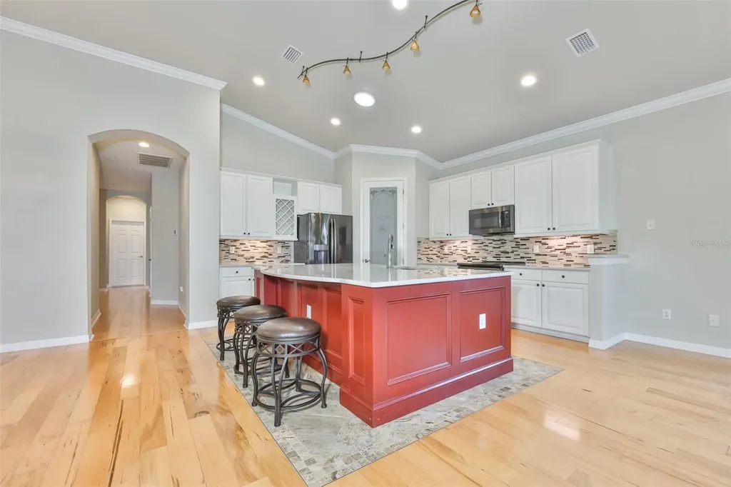 1368 Emerald Dunes Drive Sun City Center FL 33573