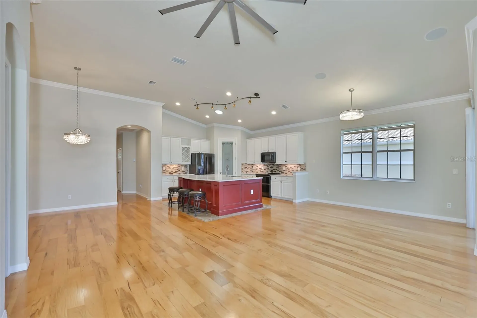 1368 Emerald Dunes Drive Sun City Center FL 33573
