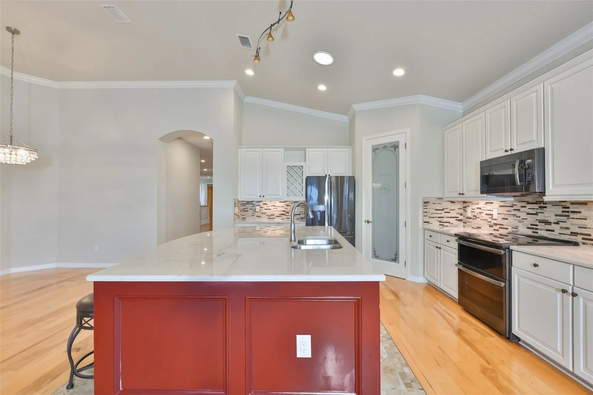 1368 Emerald Dunes Drive Sun City Center FL 33573
