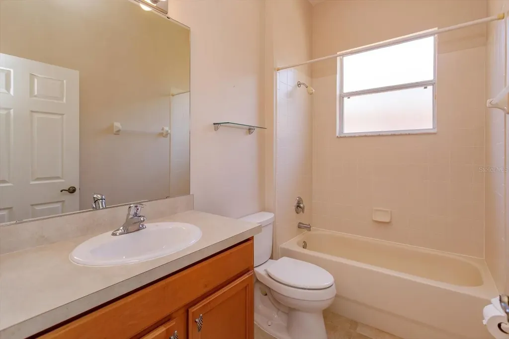 120 Crepe Myrtle Drive Groveland FL 34736