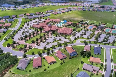 120 Crepe Myrtle Drive Groveland FL 34736