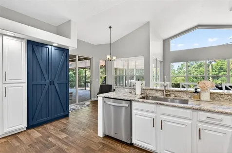 2603 Cathedral Oaks Place Plant City FL 33565