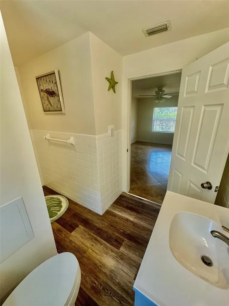 910 W French Avenue Orange City FL 32763
