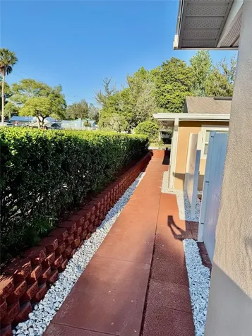 910 W French Avenue Orange City FL 32763
