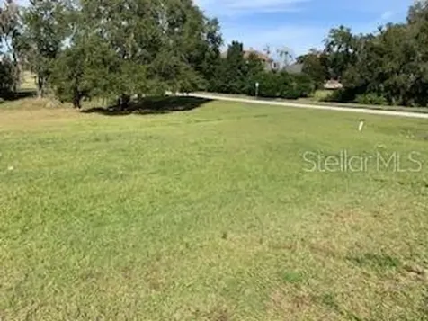 12725 E Ridgeview Court Dade City FL 33525
