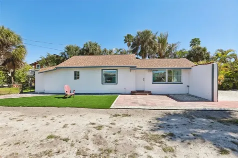 13135 4th Street E Madeira Beach FL 33708