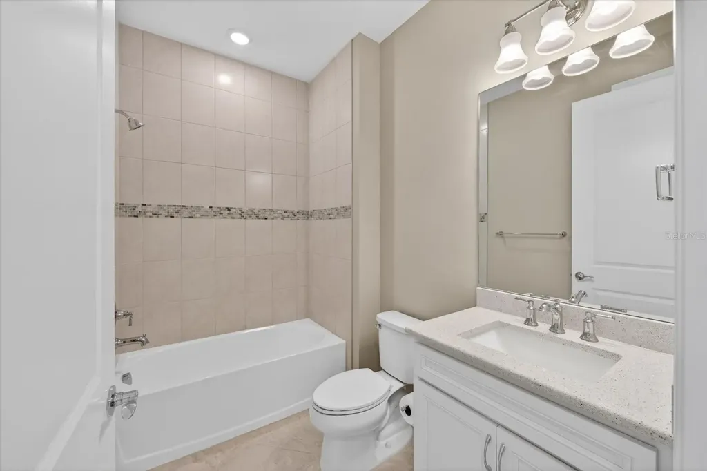 18025 Harwich Place Bradenton FL 34202