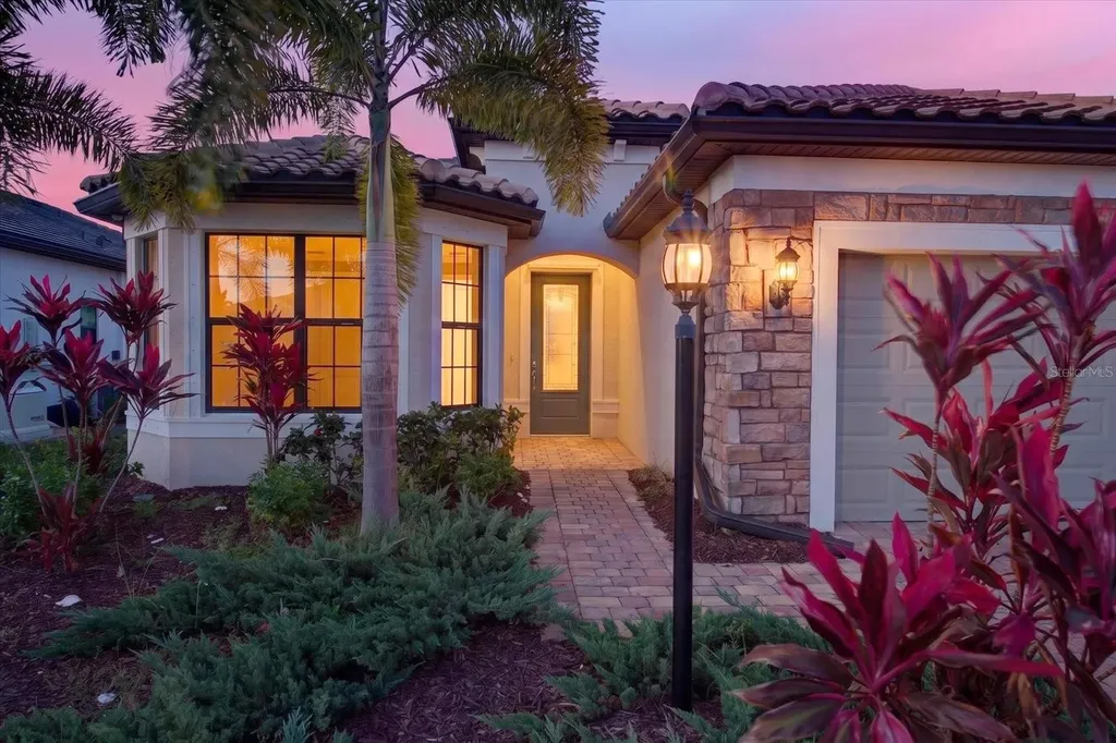 18025 Harwich Place Bradenton FL 34202