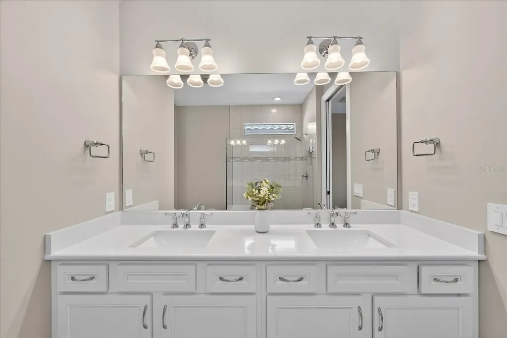 18025 Harwich Place Bradenton FL 34202