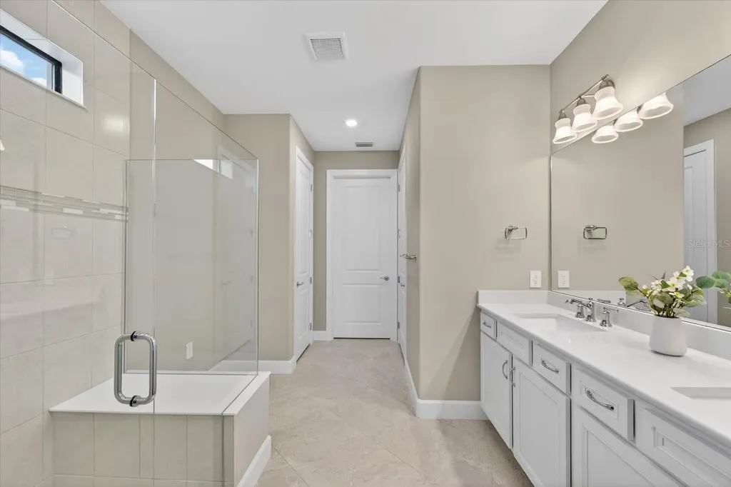 18025 Harwich Place Bradenton FL 34202
