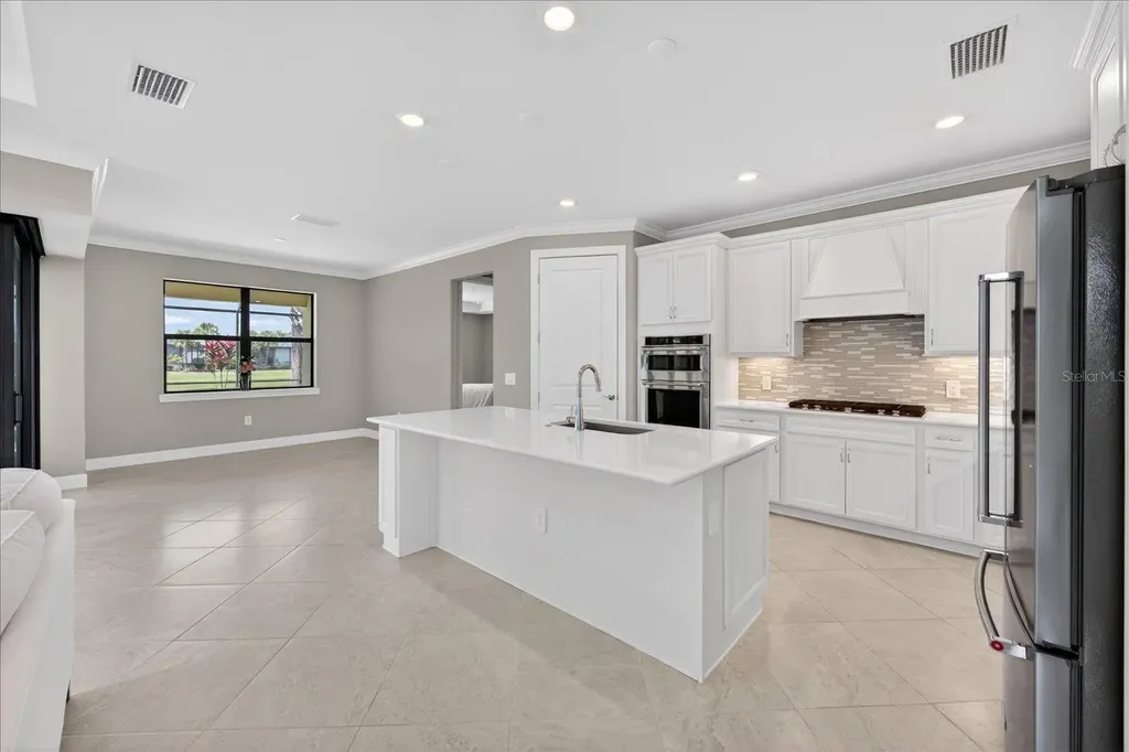 18025 Harwich Place Bradenton FL 34202