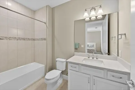 18025 Harwich Place Bradenton FL 34202