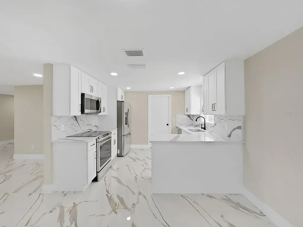 7218 Lunita Court Tampa FL 33625