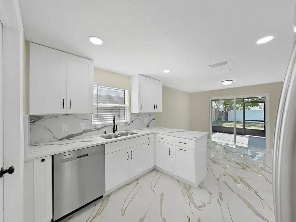 7218 Lunita Court Tampa FL 33625